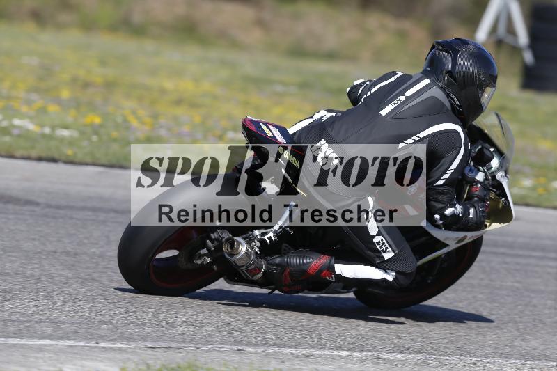 /Archiv-2025/03 04.04.2025 TZ Motorsport ADR/Gruppe rot/backside